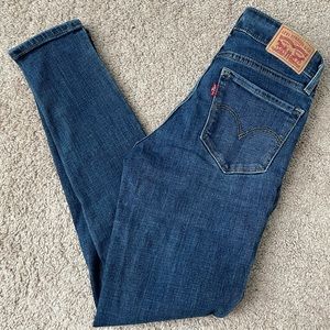 Levi’s Jeans